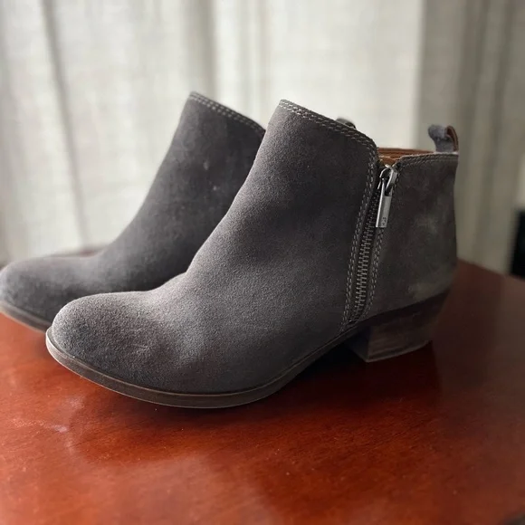 Lucky Brand Basel Printed Suede Ankle Booties Side Zip Block Heel 6.5 - Picture 2 of 8